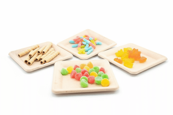 (LI1004) PLATO CUADRADO 15 X 15 - X 20 UND
